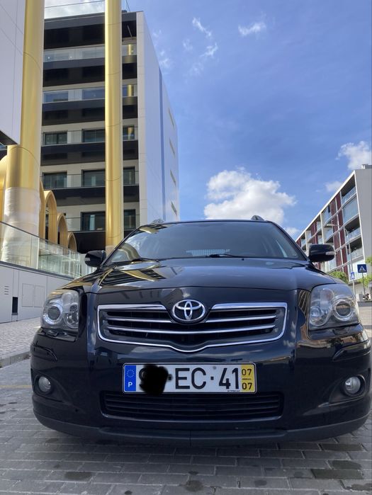 Toyota Avensis 2.2 Dcat 177cv