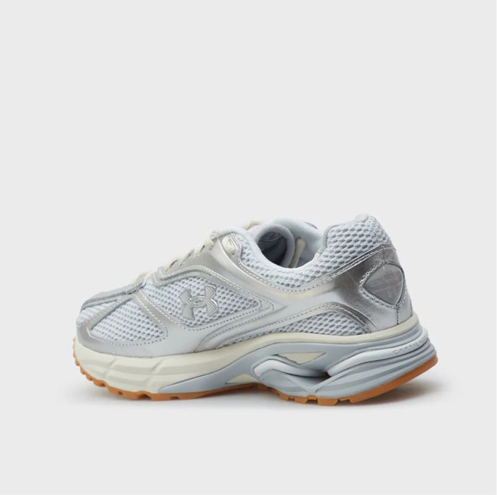 Кросівки жіночі,взуття жіноче ,кросівки under armaur