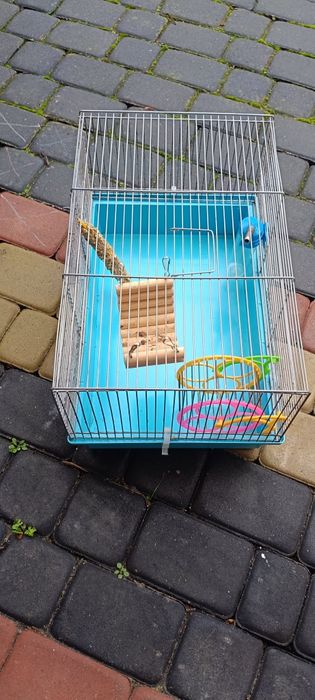 Klatka dla gryzonia z akcesoriami