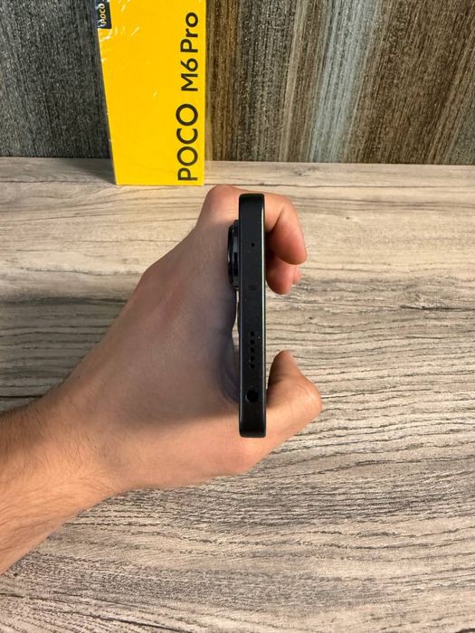 Ігровий телефон Poco m6 pro