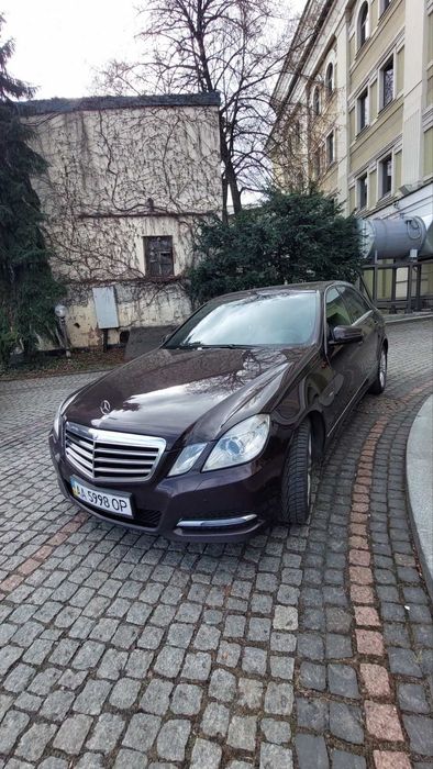 Mercedes-Benz E350