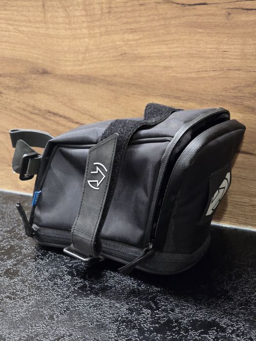Torba, sakwa, rowerowa, podsiodłowa PRO Performance XL 2L
