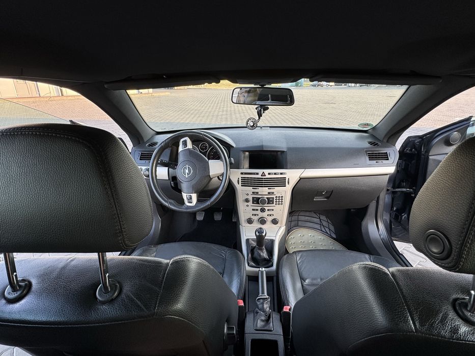 Opel Astra H (Kabriolet)