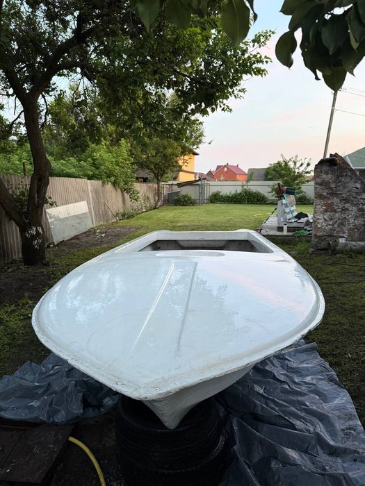 Лодка, човен,катер  Тренер склопластик