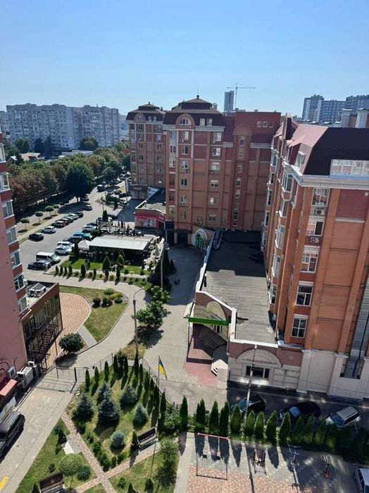 Продаж 2-кімнатної квартири в центрі Черкас  бул. Шевченка, 150/3