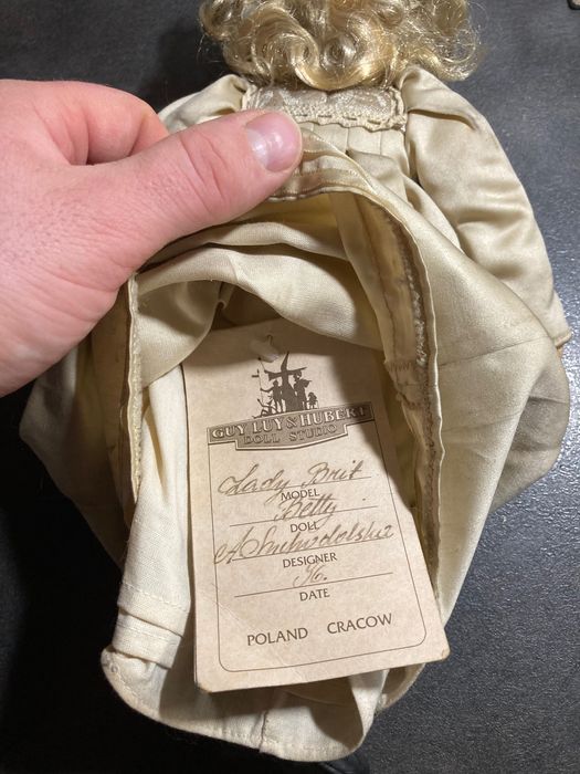 Lalka ze studia Guy Luy Hubert z Krakowa kolekcjonerska