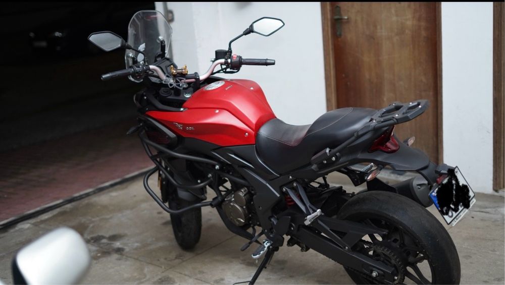 Mota Voge 300DS ( Ver Descricao)