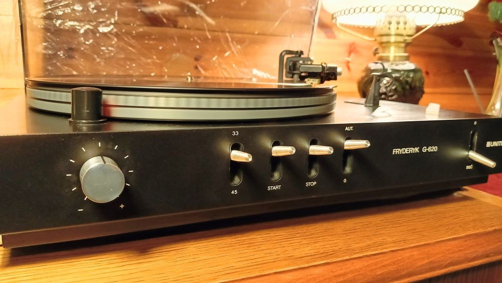 Fryderyk G-620 fs. Po serwisie. Ładny.