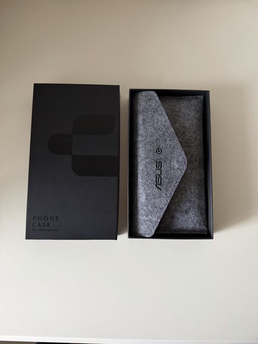 Тонкий чехол на айфон 17 про макс