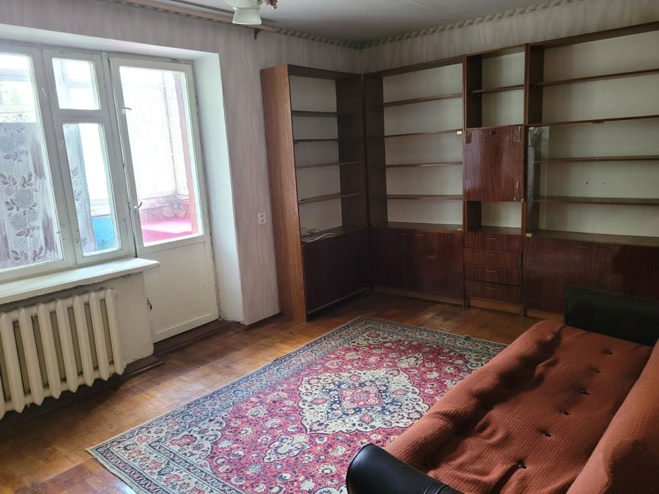 однокімнатна на дубово в раєні поліклініки