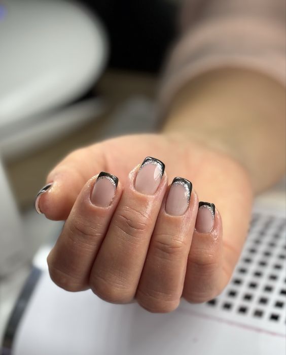 Mobilna stylistka paznokci – zadbane dłonie bez wychodzenia z domu!