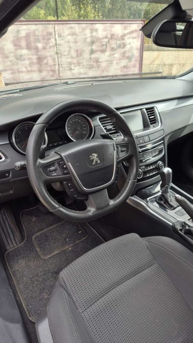 Peugeot 508 em bom estado