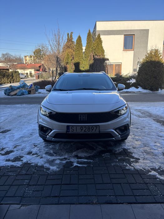 Okazja  FIAT TIPO CROSS  przebieg 16 tys.
