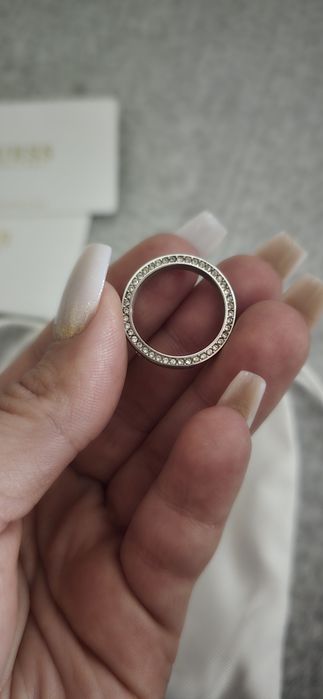 Anel  da  Guess.