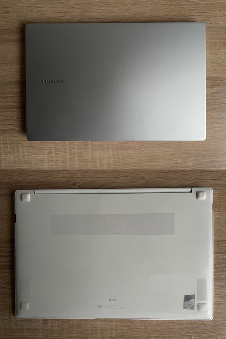 Samsung 13Pro OLED i7-1260p 12ядр 16 ddr5 512 bat 11ч 0.9кг Грнт 0%Раc