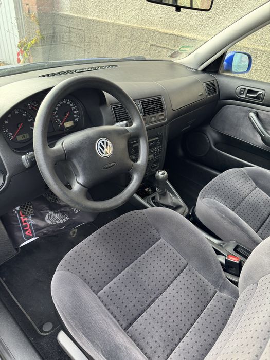 Volkswagen Golf IV
