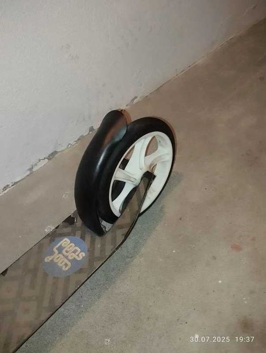 Hulajnoga czarna Cool Slide – jak nowa