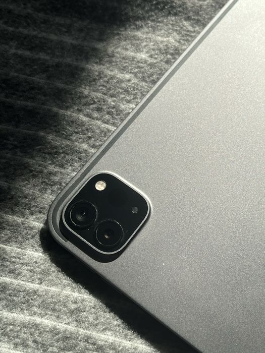 iPad Pro M1 (2021) – 8GB / 128GB