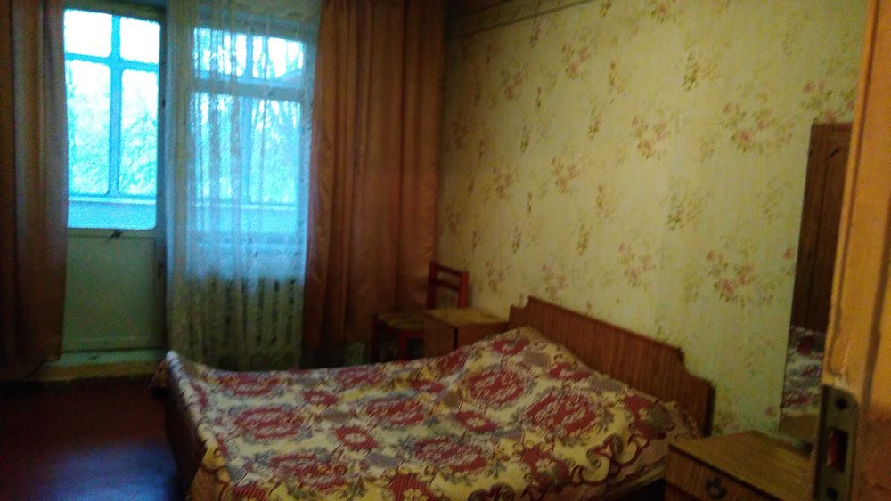 Оренда кімнати для однієї людини в центрі по вул. Незалежності.