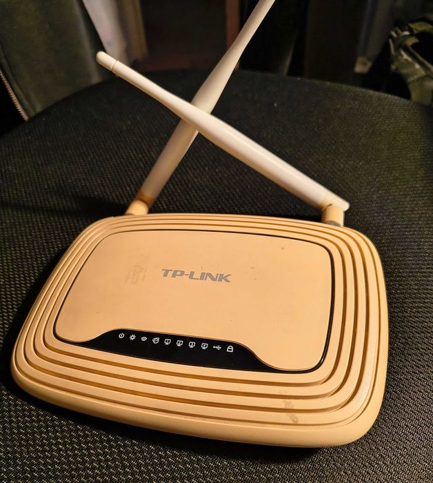 Router TP-Link WR-842ND