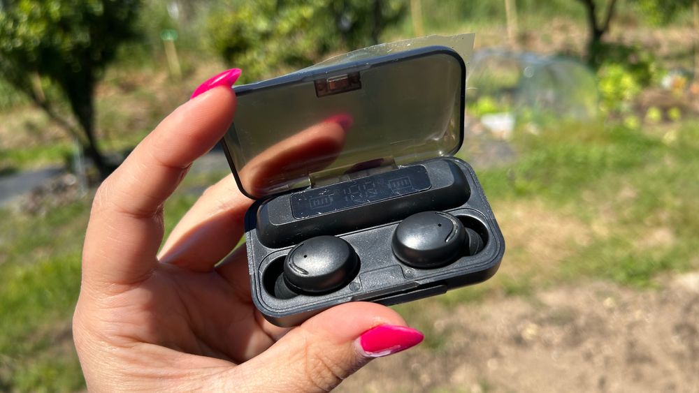 Earphones bluetooth BTH-F9-5 sem fios *novos*