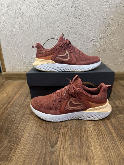 Кросівки Nike react