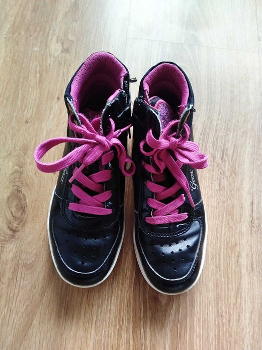 Buty dziecięce marki Geox w rozm. 31.