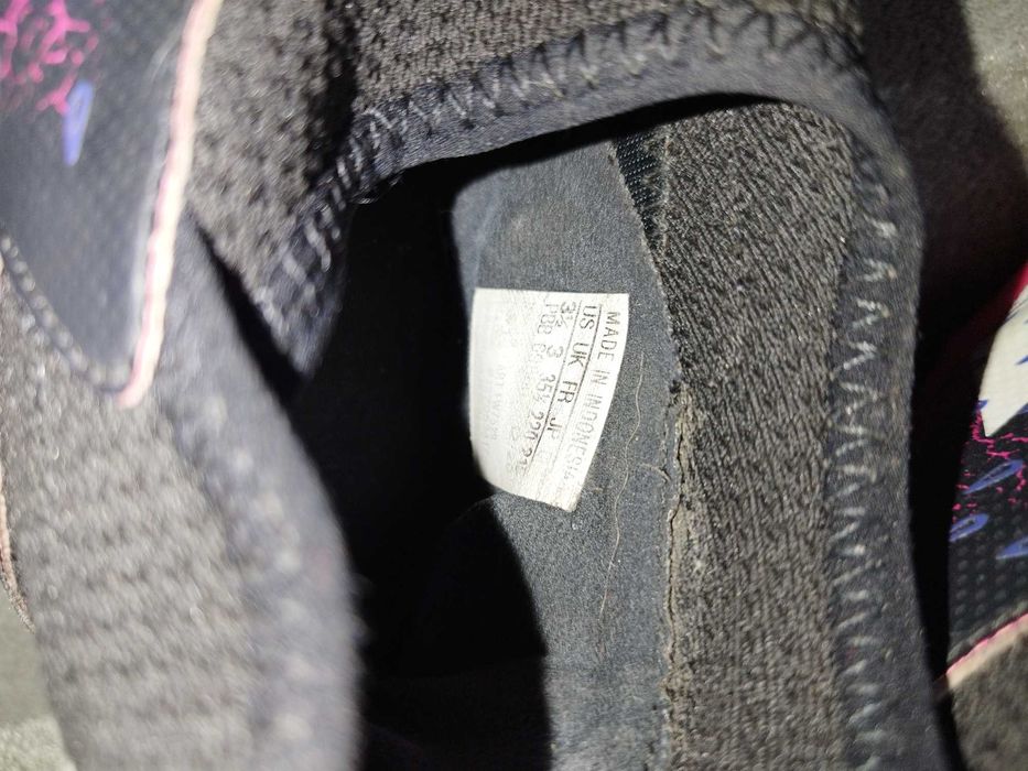 Korki Adidas do piłki