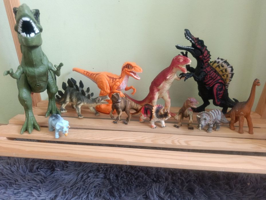 Динозаври два набора