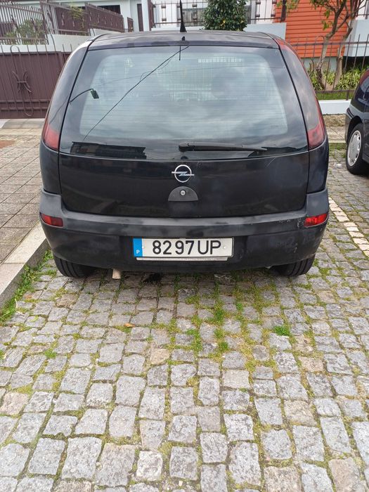OPEL CORSA 1.7 - Usada a Circular – Económica e Fiável