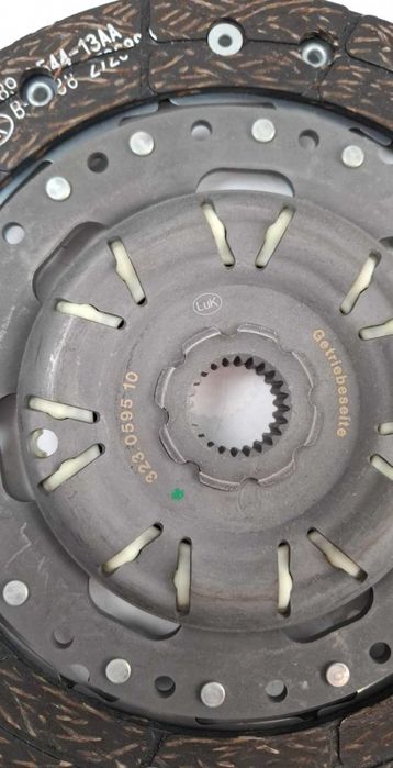 Sprzęgło - komplet SCHAEFFLER LUK Volvo Focus