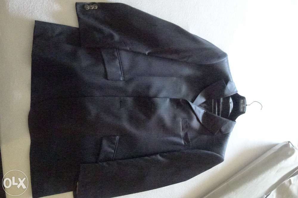 Vendo Fato de Cerimonias, Casamentos etc