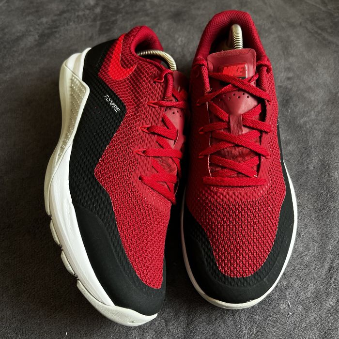 Чоловічі кросівки Nike training fly wire. P. 42,5.  Ідеал!!!