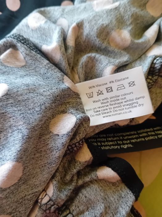 Sukienka  wygodna I przewiewna