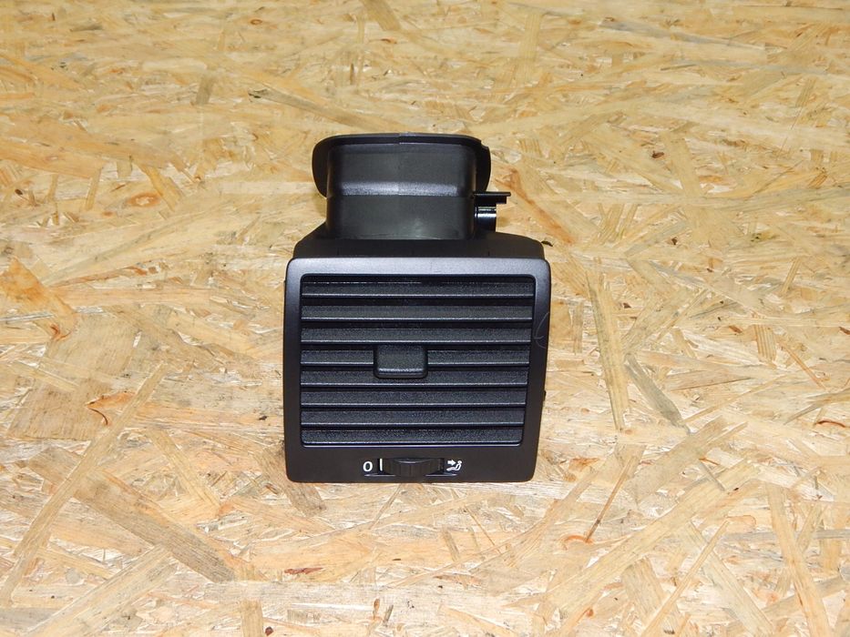 vw t5 multivan kratka nawiewu prawa 7h5819204a