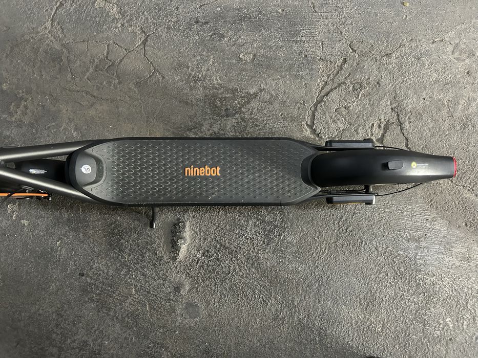 Trotinete Segway Ninebot F2 Pro - RESERVADA