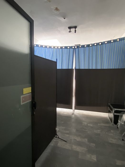 Vendo 2 Lojas Comerciais - Centro Comercial Santo Antonio