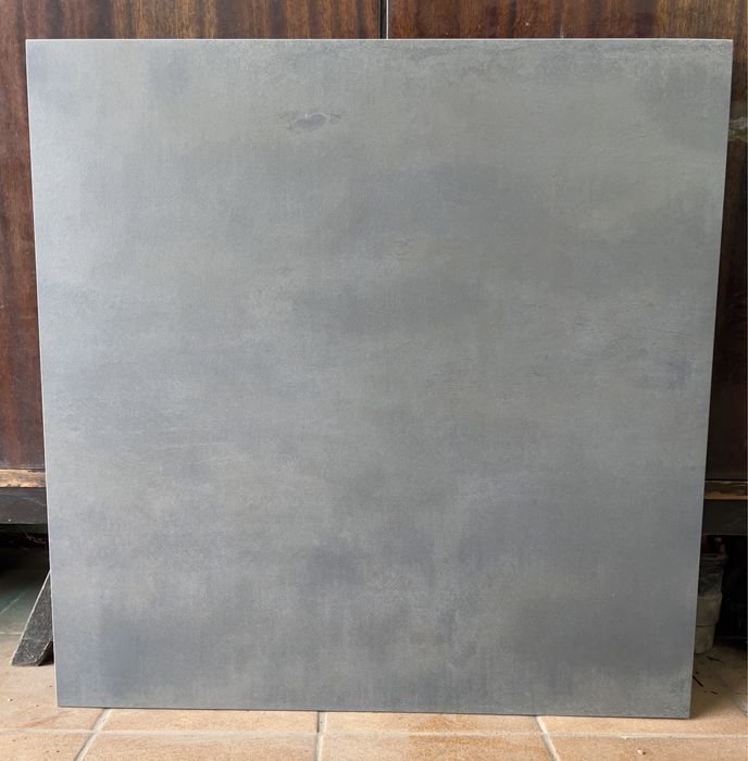 Плитка 60х60 см, керамогранит.