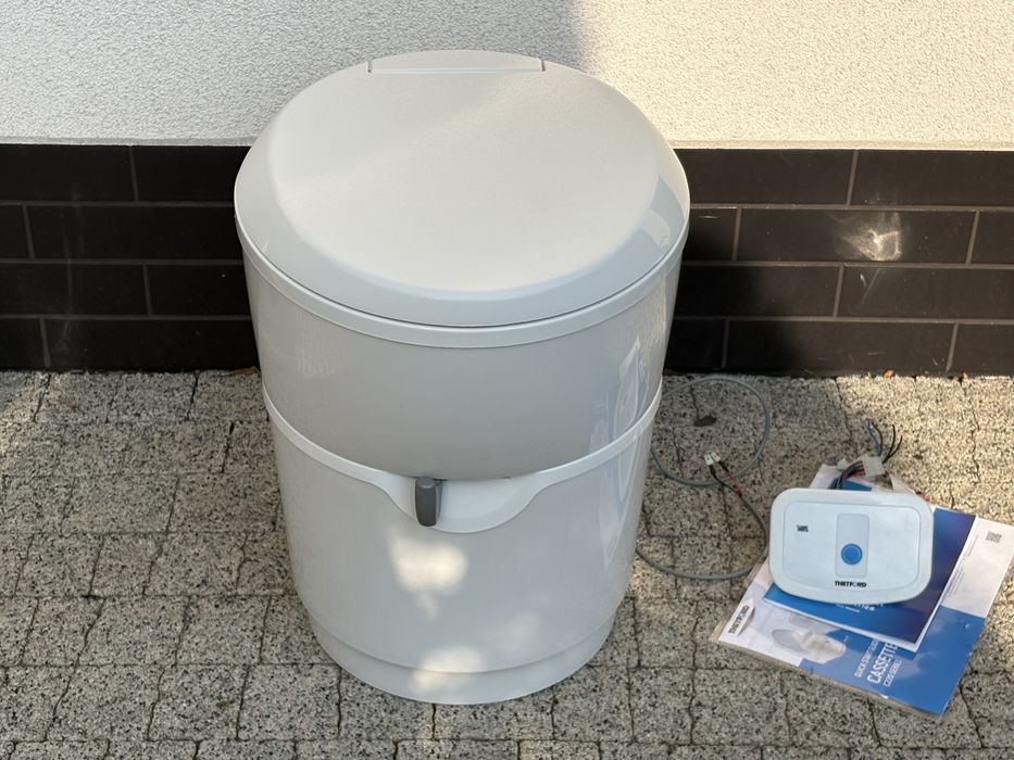 Wc toaleta kamper Dometic ct4110  Thetford c263s , 223s