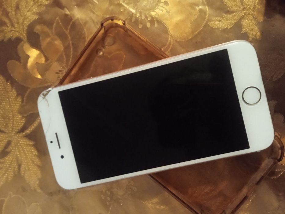 iPhone 6s 32gb  гарантиею