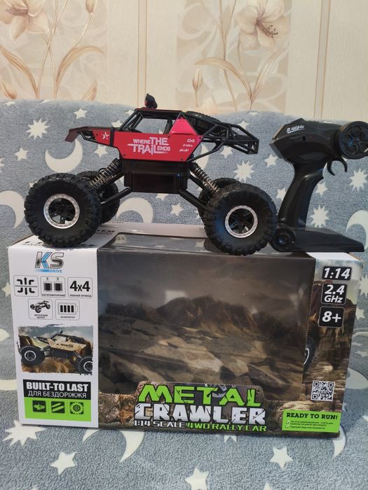 Дитяча трюкова машинка.