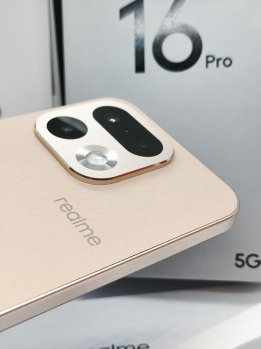Realme 16 Pro 8GB/256GB  200MP e 144 HZcomo novo + Oferta Carregador