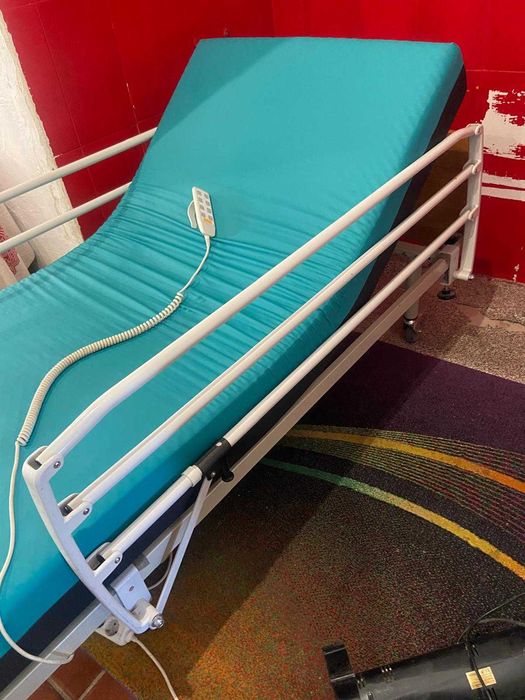 Equipamentos de Apoio Hospitalar / Ortopédico – Excelente Estado