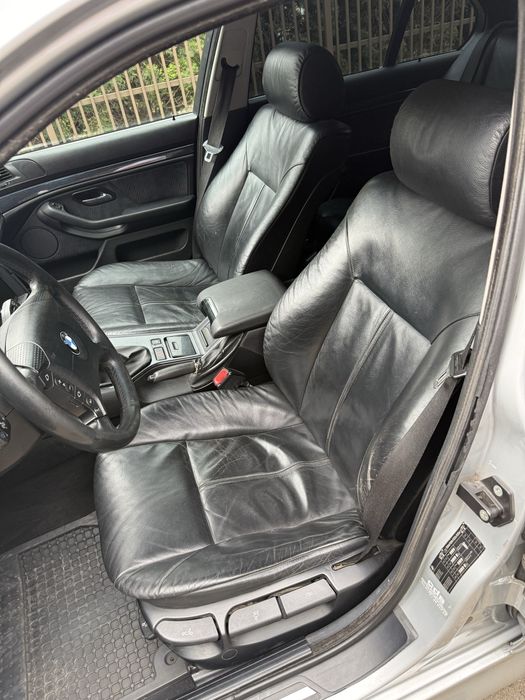BMW E39 525 2000 Rok