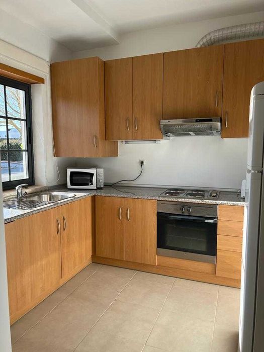 Apartamento T1 mobilado e equipado Palmela Village - Condominio Privado