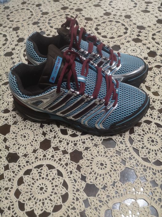 Vendo sapatilhas Adidas originais novas 75 euros