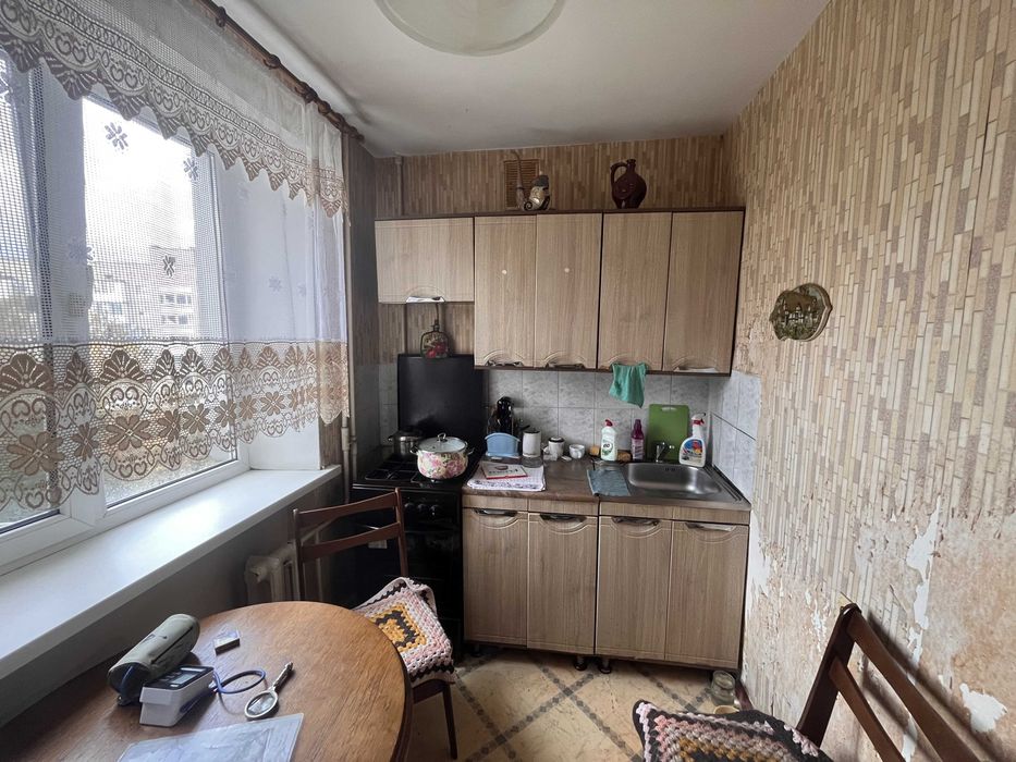 1 к квартира у цегляному будинку у м. Чорноморськ
