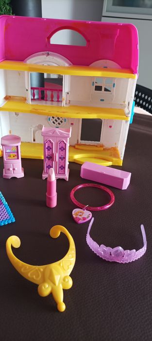 Casa de brincar de bonecas