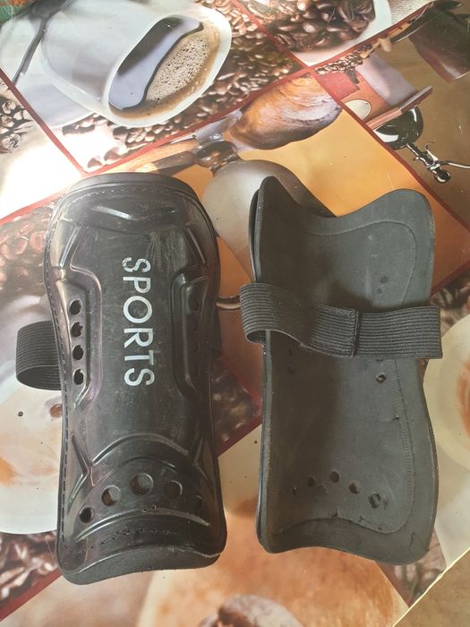 Щитки Sports спортивные