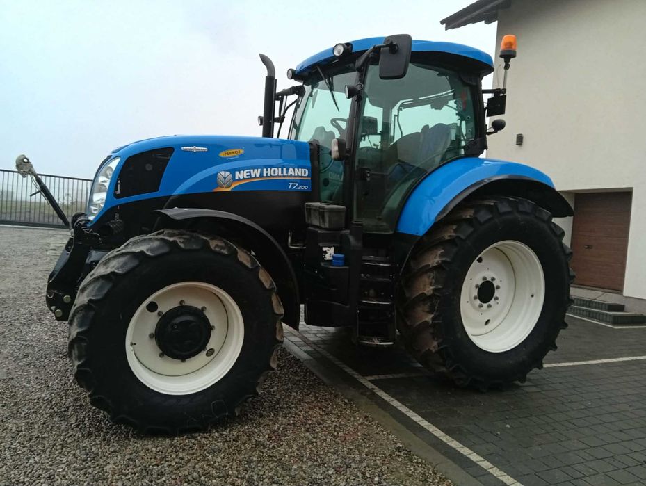 new holland t7.200